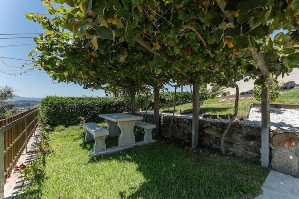 Fernandes Guest House Green Bungalow Ponte de Lima Exterior foto